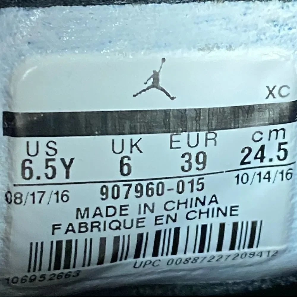 AIR JORDAN 6 RETRO 'ALL STAR - CHAMELEON' womens size 8.5(Y6.5)